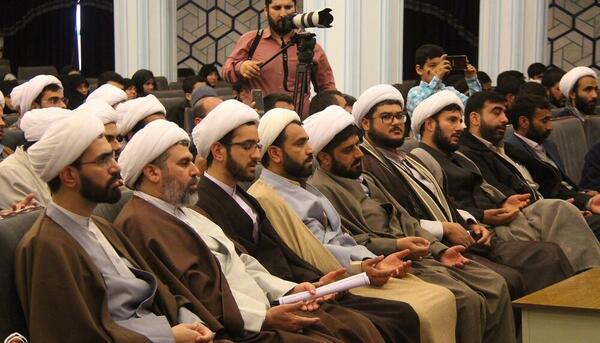 عکس مدرسه شهید صدوقی یزد