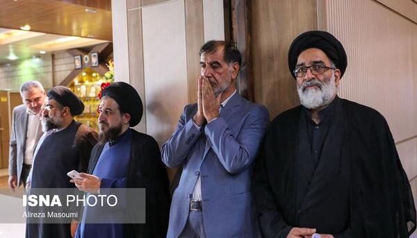 عکس شهید رجایی باهنر