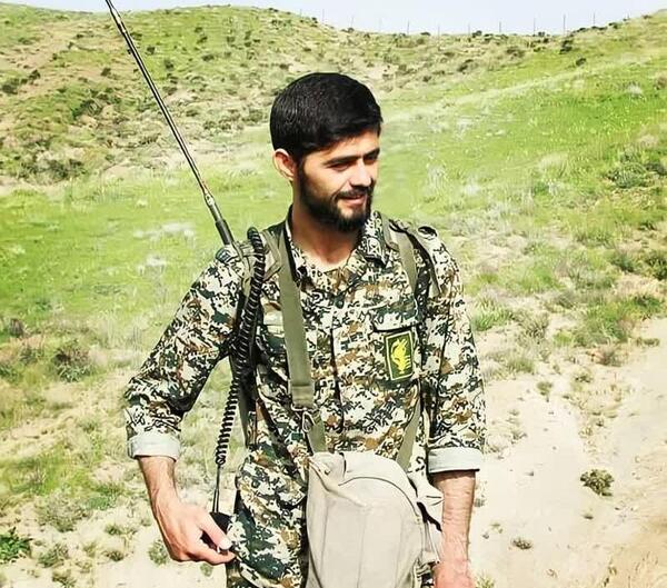 عکس از شهید حمید سیاهکالی مرادی