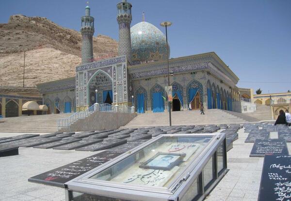 عکس قبر شهید ابراهیم همت