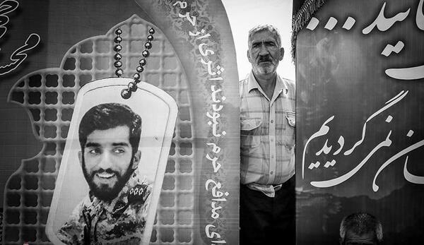 عکس شهید حججی سیاه سفید