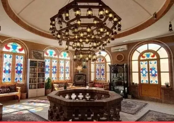 عکس کافه ویونا کاشان