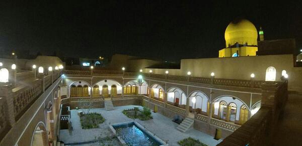 عکس کافه ویونا کاشان