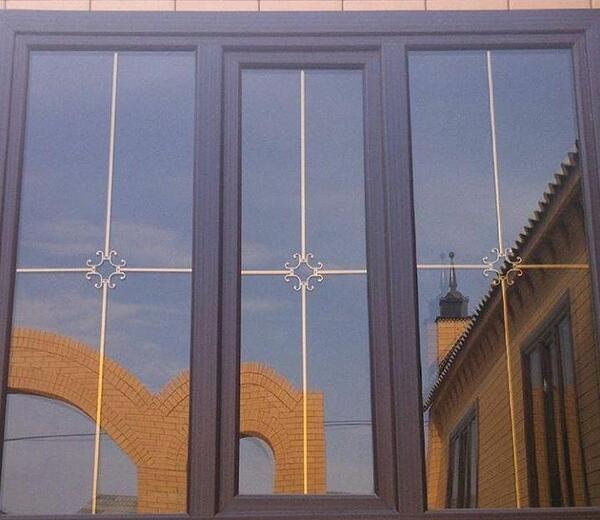 عکس درب و پنجره یو پی وی سی
