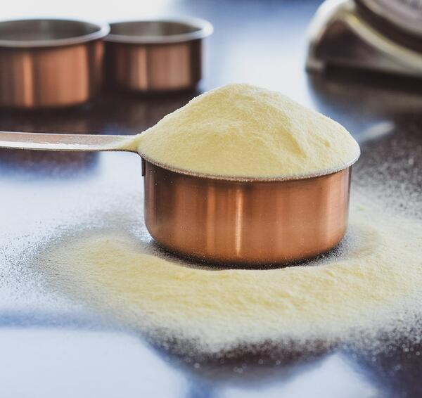 عکس پودر پروتئین وی