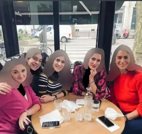 عکس ویشکا آسایش بی حجاب