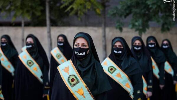 عکس زن نظامی ایران