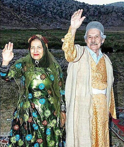 عکس زن با لباس محلی