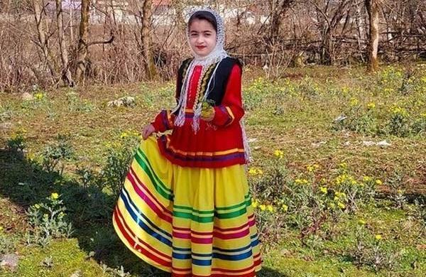 عکس زن های لباس محلی