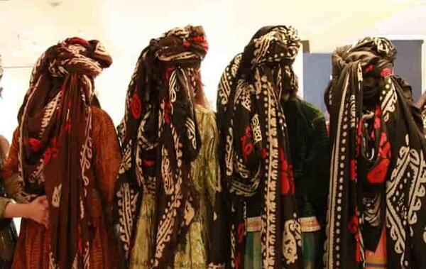 عکس زن لر با لباس محلی