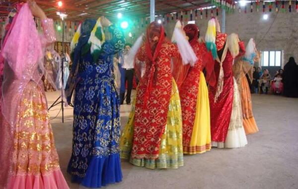 عکس زن بختیاری با لباس محلی