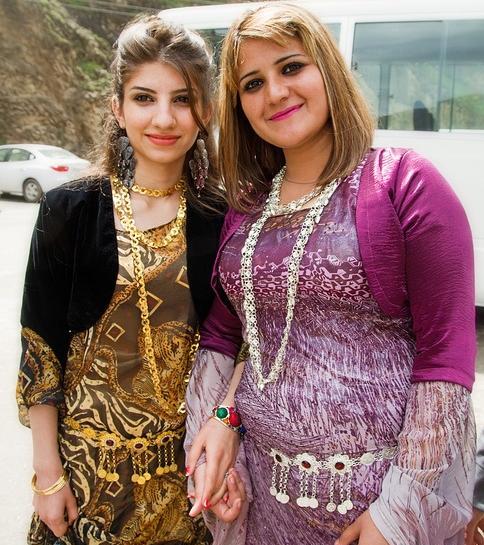 عکس زن زیبای کردی
