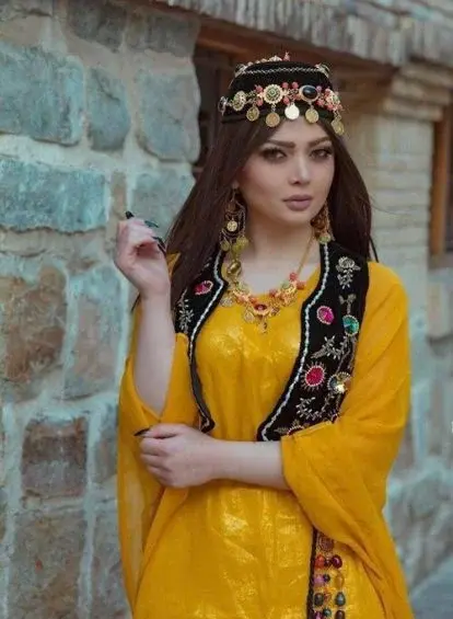 عکس زن زیبای کردی