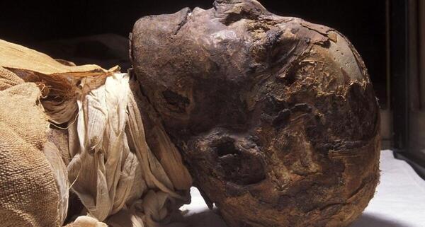 عکس مومیایی جیغ زن فرعون