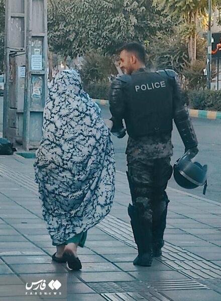 عکس فیک زن میانسال