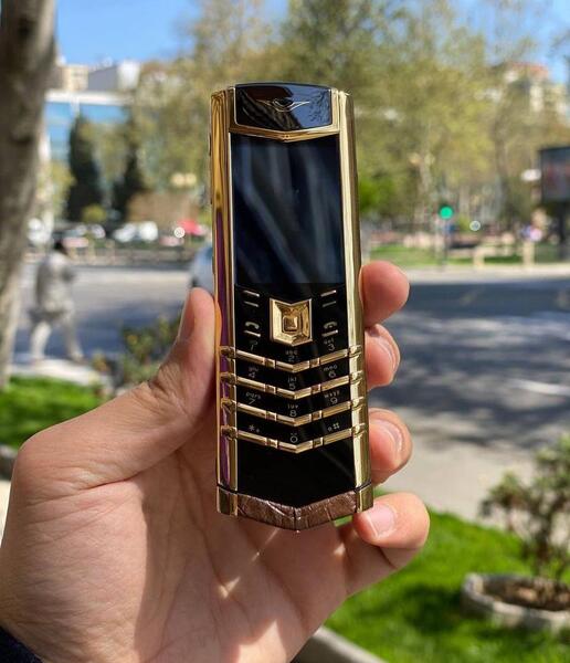 عکس گوشی vertu