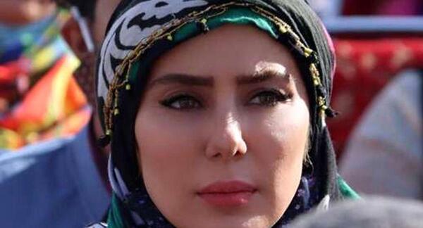 عکس زن علی صادقی در نون خ