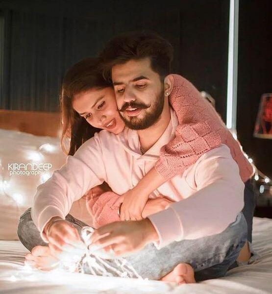 ژست عکس زن شوهر