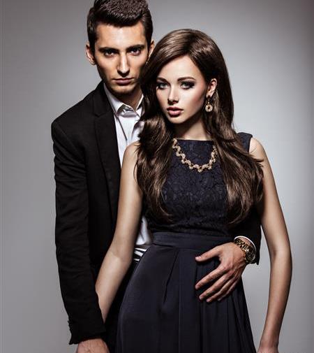 ژست عکس زن و شوهر با لباس مجلسی