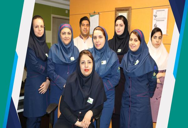 عکس دکتر زن در بیمارستان