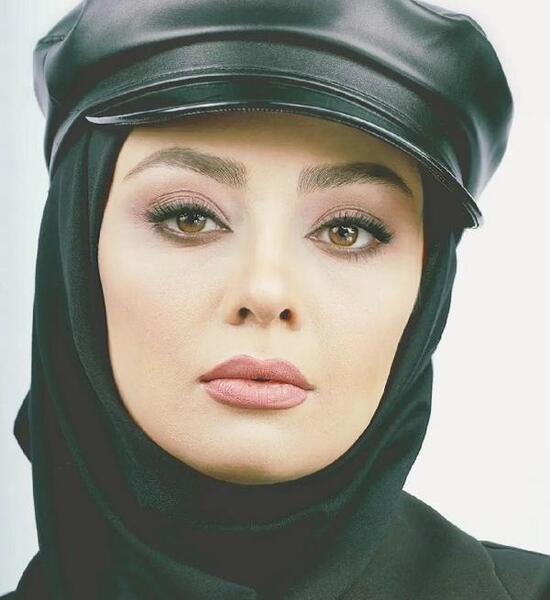 عکس زن چشم رنگی ایرانی