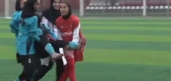 عکس زن پرسپولیسی ها