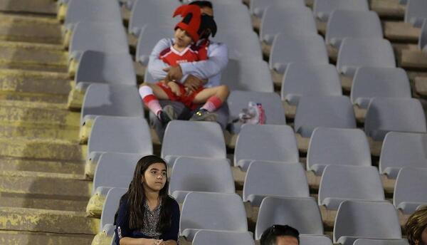 عکس تماشاگران زن پرسپولیس