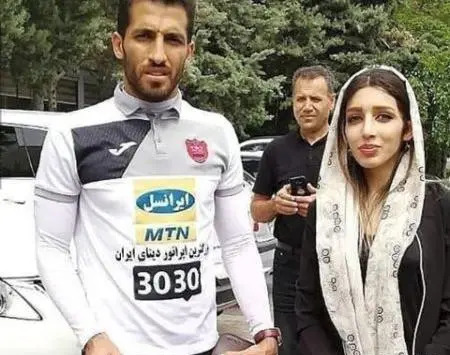 عکس زن بازیکن پرسپولیس