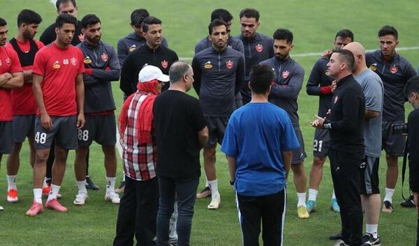 عکس هواداران زن پرسپولیس