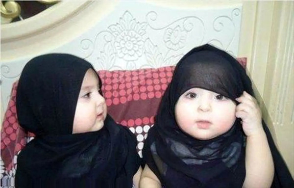عکس زن چادری ترسناک