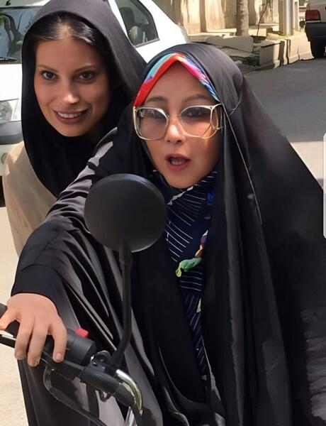 عکس زن چادری ترسناک