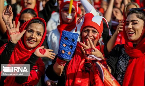 عکس زن های پرسپولیس
