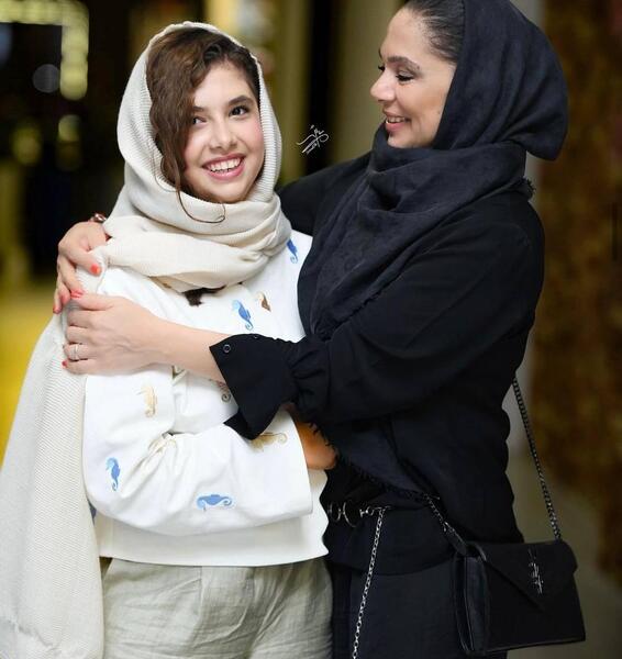 عکس زن پژمان بازغی در افرا