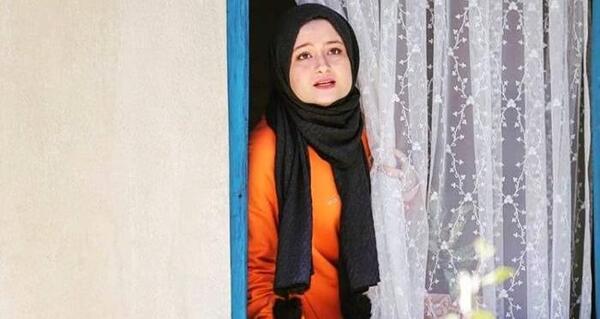عکس سارا و نیکا با دوست پسرش