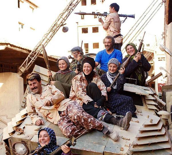 عکس سارا نیکا با همسرانشان