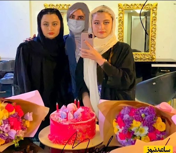 عکس سارا نیکا با مایو