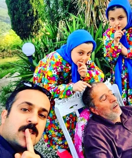 عکس سارا نیکا بچگی