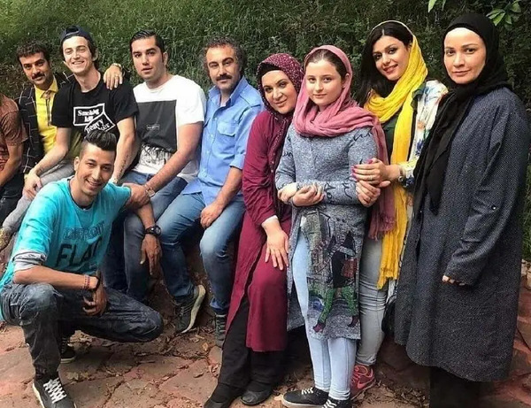 سارا و نیکا عکس جدیدشون