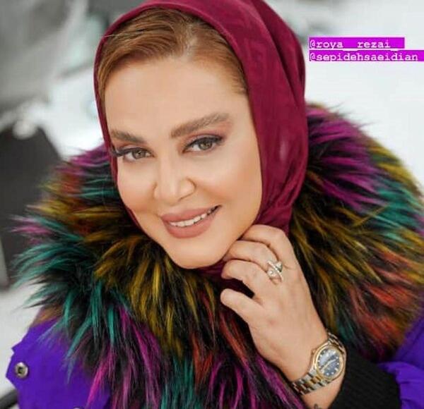 عکس سارا نیکا در ترکیه