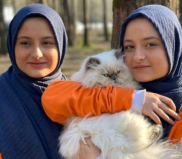 جدیدترین عکس های سارا و نیکا