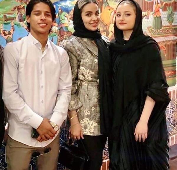 عکس سارا و نیکا فرقانی است