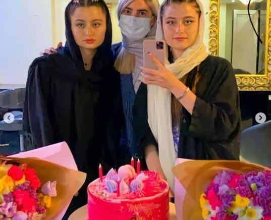 عکس امروزه سارا و نیکا