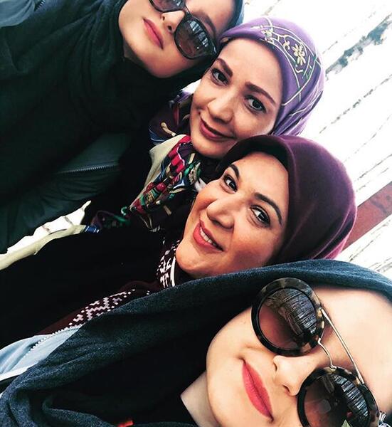 ازدواج عکس سارا و نیکا و شوهرشان