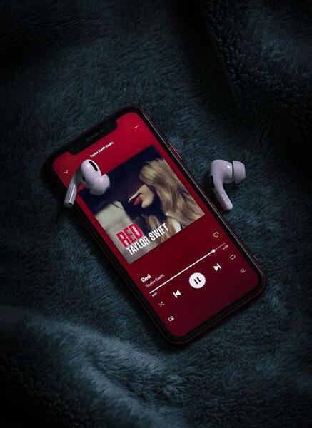 عکس پروفایل گوشی و هندزفری