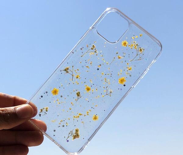 عکس قاب گوشی لیسا