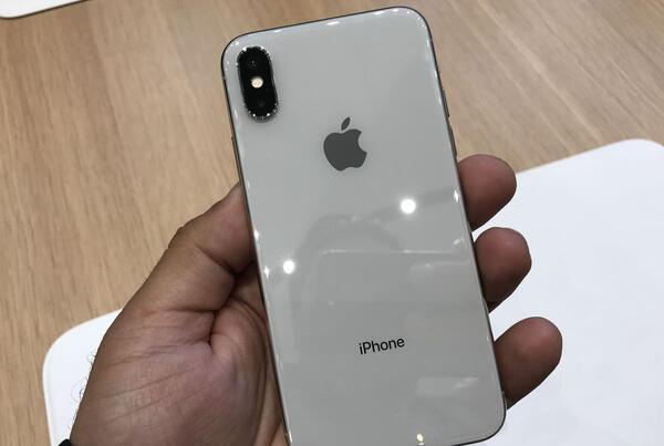 عکس با گوشی آیفون x