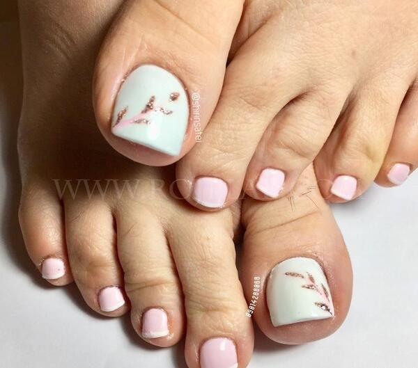 عکس کاشت ناخن پا فرنچ
