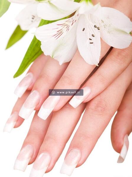 عکس ناخن کاشته شده