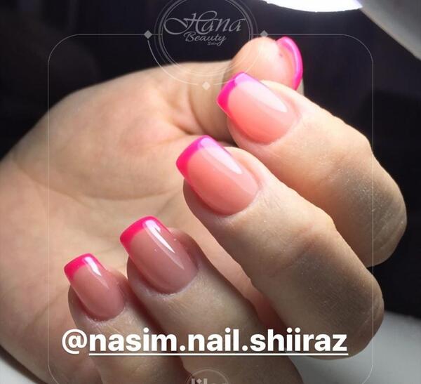عکس کاشت ناخن فرنچ صورتی