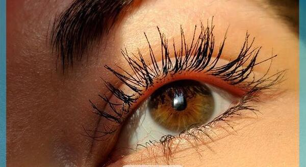 عکس کاشت مژه طبیعی دخترانه